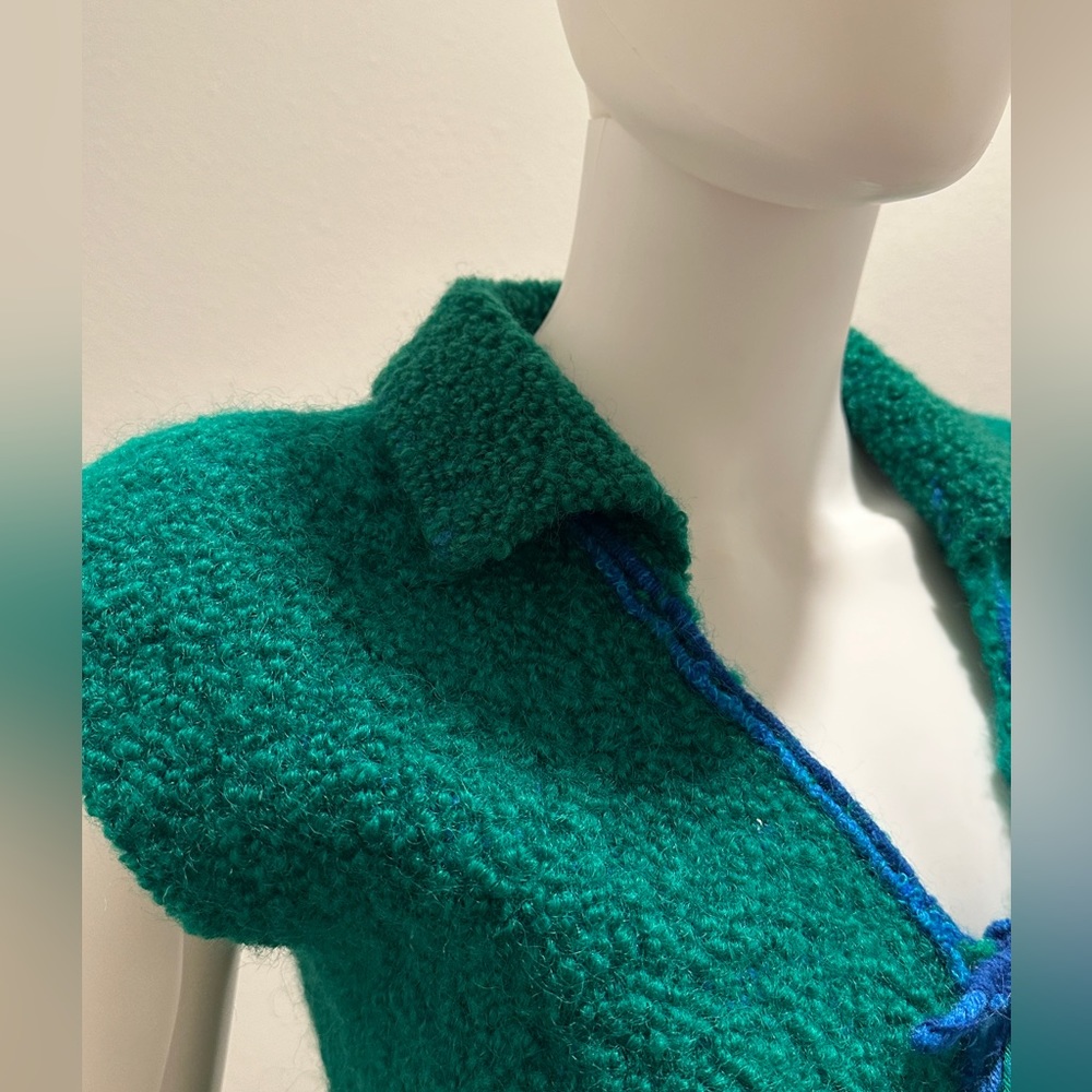 Vintage sheep knit vest. - Picture 7 of 12
